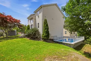 724 Woodman St, Fall River, MA 02724 - Photo 38