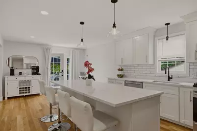 724 Woodman St, Fall River, MA 02724 - Photo 10