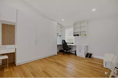 724 Woodman St, Fall River, MA 02724 - Photo 16