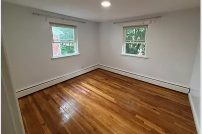 45 Aldrich Rd #B, Watertown, MA 02472 - Photo 4