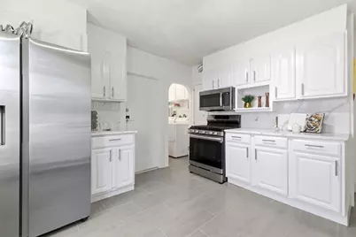 48 Farquhar #1, Boston, MA 02131 - Photo 8