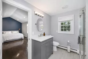 59 Wyvern St, Boston, MA 02131 - Photo 14