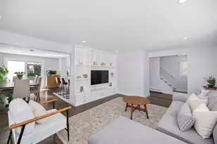 59 Wyvern St, Boston, MA 02131 - Photo 4
