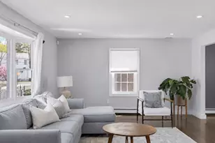 59 Wyvern St, Boston, MA 02131 - Photo 2