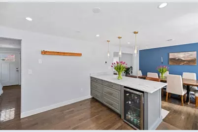 59 Wyvern Street, Boston, MA 02131 - Photo 8