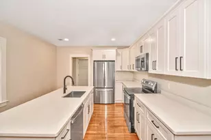 30-32 Westmore Rd, Boston, MA 02126 - Photo 6