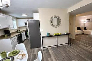 72 Charles River Rd, Waltham, MA 02453 - Photo 2