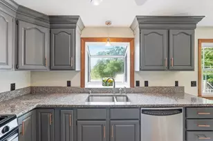 15 Sibley Rd, Ashburnham, MA 01430 - Photo 4