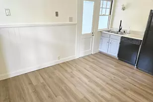 19 Rowe St, Newton, MA 02466 - Photo 20