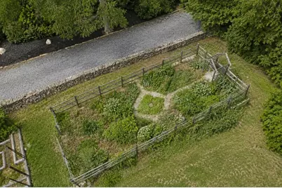 103 Rock Odundee Rd, Dartmouth, MA 02748 - Photo 8