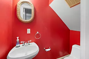 8 Leland St, Somerville, MA 02143 - Photo 8