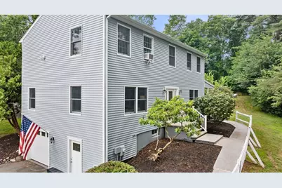 381 Linebrook Rd, Ipswich, MA 01938 - Photo 2