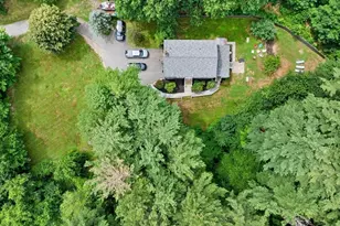 381 Linebrook Rd, Ipswich, MA 01938 - Photo 1