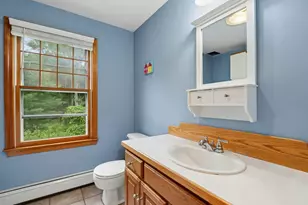 10 Sadler Rd, Upton, MA 01568 - Photo 14