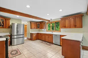 10 Sadler Rd, Upton, MA 01568 - Photo 4