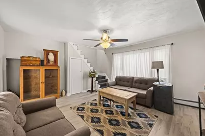 72 Tower St, Fall River, MA 02724 - Photo 18