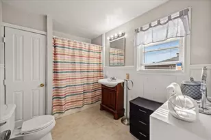 72 Tower St, Fall River, MA 02724 - Photo 22