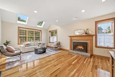 23 Piccadilly Way, Westborough, MA 01581 - Photo 2