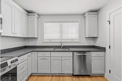 2492 South Main Street #3A, Fall River, MA 02724 - Photo 4