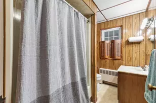 322 S Main St, Attleboro, MA 02703 - Photo 30