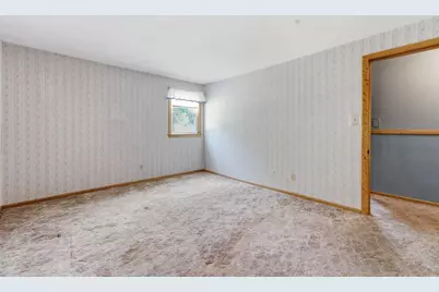 23 Old Orchard Road, West Springfield, MA 01089 - Photo 24