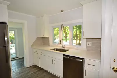 11 Tolman, Sharon, MA 02067 - Photo 2