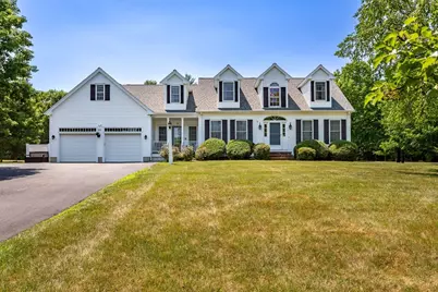 39 Nachaomet Rd, Lakeville, MA 02347 - Photo 2