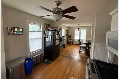 245 Plumtree Rd, Springfield, MA 01118 - Photo 4