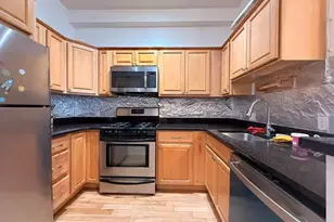 190 Summer St, Malden, MA 02148 - Photo 2
