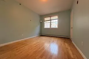 190 Summer St, Malden, MA 02148 - Photo 8