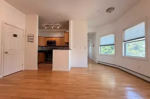 190 Summer St, Malden, MA 02148 - Photo 4