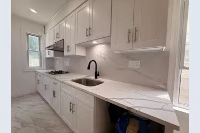 110 Russell #1, Malden, MA 02148 - Photo 2