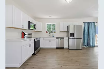 91 Cottage St #B, Athol, MA 01331 - Photo 10