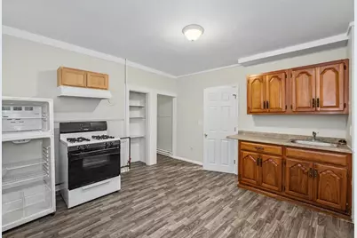 5 Dublin St, Lowell, MA 01854 - Photo 24