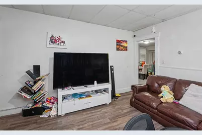 5 Dublin St, Lowell, MA 01854 - Photo 12