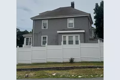 103 Manomet St, Brockton, MA 02301 - Photo 4