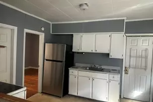 61-63 Acushnet Ave, Springfield, MA 01105 - Photo 20