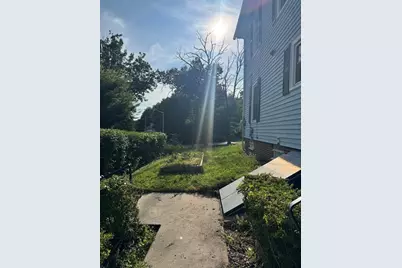 185 College St., Worcester, MA 01610 - Photo 32