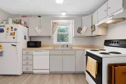 45-47 Pleasant St, Easthampton, MA 01027 - Photo 28
