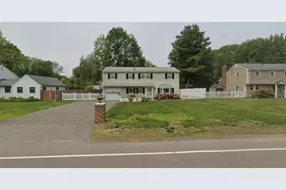 37 Rustcraft Rd, Dedham, MA 02026 - Photo 4