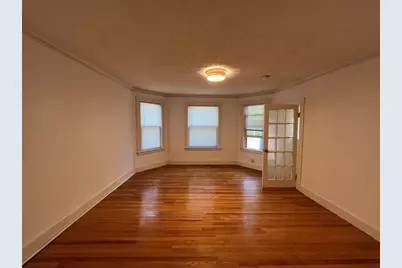 27 Dudley St #1, Cambridge, MA 02140 - Photo 4
