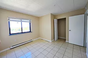 308 Quarry St, Quincy, MA 02169 - Photo 4