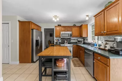 3 Pleasant St, Rehoboth, MA 02769 - Photo 6