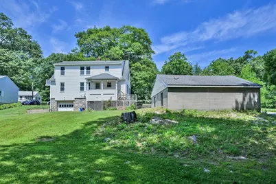 51 New Boston Rd, Dudley, MA 01571 - Photo 8