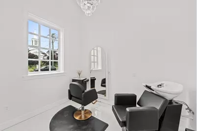 323 Main Street, Stoneham, MA 02180 - Photo 12