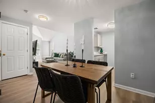 111 Carriage Ln, Taunton, MA 02780 - Photo 16