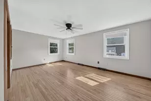 17 Pine Knoll Ln, Taunton, MA 02780 - Photo 34