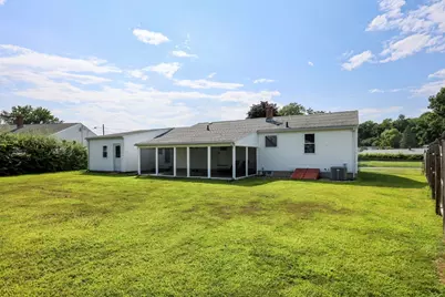 134 Bridle Path Cir, Ludlow, MA 01056 - Photo 32