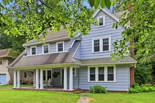 121 Farmington Ave, Longmeadow, MA 01106 - Photo 1