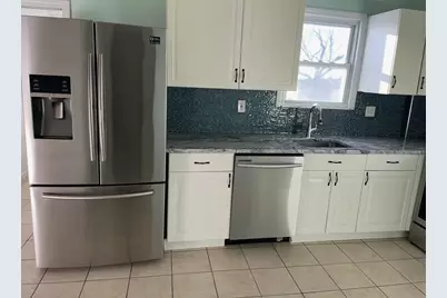 94 Beacon Hill Ave #1, Lynn, MA 01902 - Photo 1